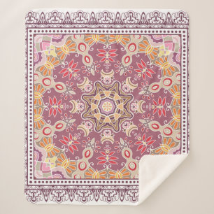 Cobertor Sherpa Ornamento colorido decorativo sobre fundo branco,