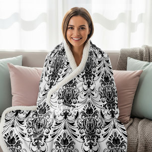 Cobertor Sherpa Padrão de damasco ornamental vintage branco e pret
