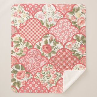 Cobertor Sherpa padrão de retalhamento floral uniforme com rosas e