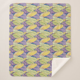Cobertor Sherpa Padrão Floral Ornamental Verde Roxo Amarelo.