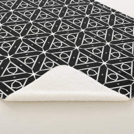 Cobertor Sherpa Padrão Geométrico Preto Branco e Prata
