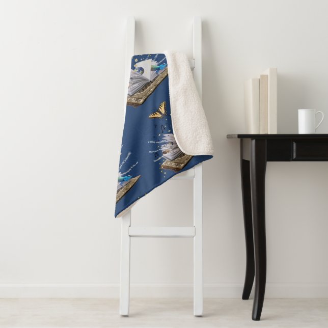 Cobertor Sherpa Perdida em Quatrain Sherpa Blanket por Adiela Akoo (In Situ)