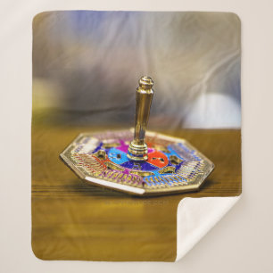 Cobertor Sherpa Presente SlipperyJoe Hanukkah dreidel base octogon