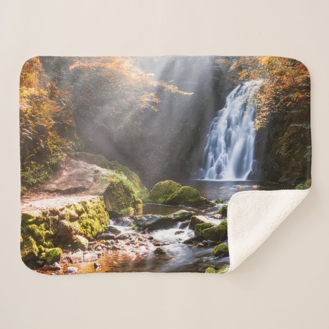 Cobertor Sherpa Quedas | Gleno, Irlanda Norte (Frente (Horizontal))