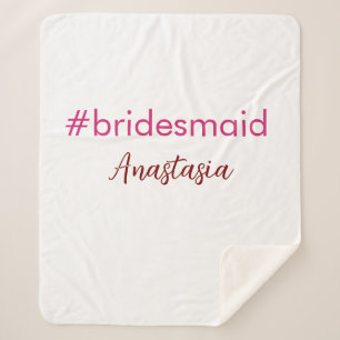 Cobertor Sherpa Rosa claro de hashtag Bridesmaid adiciona nome tri