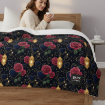 Rosas Borgonha & Lanternas Douradas