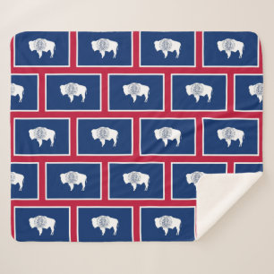 Cobertor Sherpa Sherpa Blanket Patriótico com bandeira do Wyoming