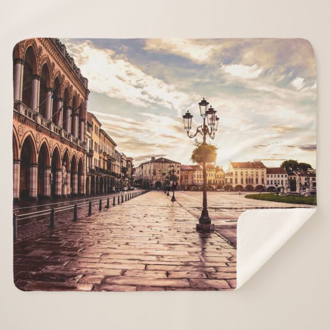 Cobertor Sherpa Sunset over quadrado em Padova, Itália (Frente (Horizontal))