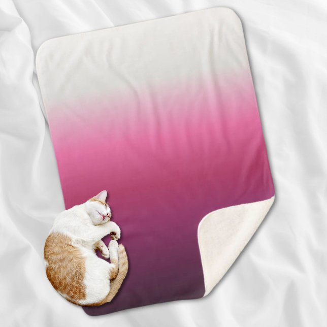 Cobertor Sherpa trendy magenta maroon marsala burgundy ombre (trendy magenta maroon marsala burgundy ombre sherpa blanket)