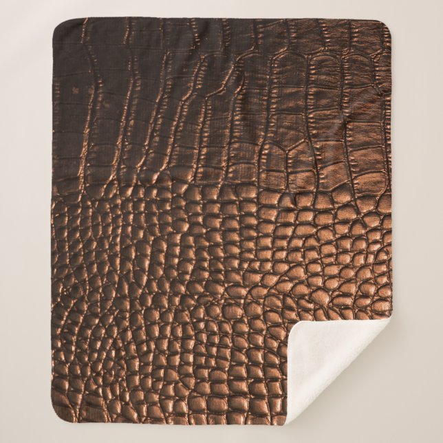 Cobertor Sherpa Vestido: textura de couro crocodilo. (Frente)