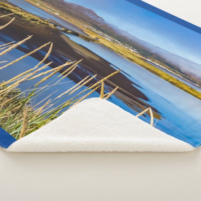 Cobertor Sherpa View on Saudarkrokur and Skagafjordur, Islândia (3/4)