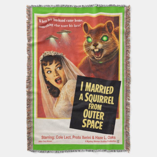 Cobertor Squirrel from Outer Space (Frente Vertical)