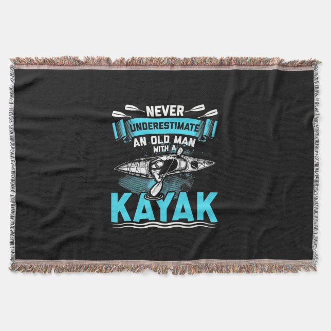 Cobertor Um Velho Com Um Kayak (Frente)