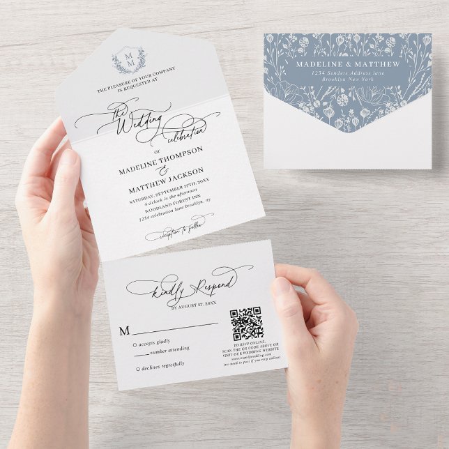 Código QR Dusty Blue Floral Crest Monograma Casame (Criador carregado)