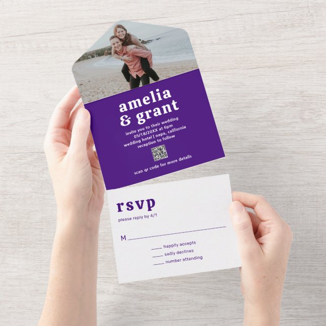 Código QR Roxo Fonte Retro Foto Casamento Moderno (Aba destacável)