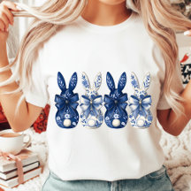 Coelho de Páscoa em Chinoiserie Azul Branco Floral