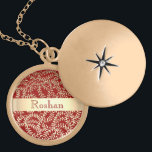 Colar Banhado A Ouro Baby Gift Annaprashan<br><div class="desc">Quadro floral de ouro adorável em combinação com fundo vermelho. Único,  elegante e belo colar dourado com nome personalizado do bebê - presente perfeito para a primeira cerimônia de arroz Annaprashan.</div>