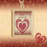 Colar Banhado A Ouro Dia de as mães Varrendo Coração Vermelho Melhor Mã<br><div class="desc">Um presente sincero que pode ser mantido perto do seu coração. Acessório perfeito para combinar com o conjunto de joias. Combine com seu roupa, vigia e guarda-roupa! Apenas o presente certo para Dia de as mães, Dia de os namorados, Aniversários, Anniversários e muito mais! Pingente quadrado personalizado no colar, único...</div>