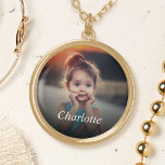 Colar Banhado A Ouro Foto personalizada<br><div class="desc">Crie o seu próprio pendente de colar personalizado com a sua imagem personalizada. Adicione sua foto favorita, design ou trabalho de arte para criar algo realmente único. Para editar este modelo de design, clique em 'Alterar' e carregue sua própria imagem conforme mostrado acima. Clique no botão 'Personalizar' para adicionar texto,...</div>