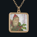 Colar Banhado A Ouro *~* Papais noeis AP40 Vintage e Holly PEACE Dourad<br><div class="desc">(pesquise no AP40 e no AP44 itens semelhantes ) * Retro-Vintage Santo Nick, RUA Nick, Papai Noel , Nicholas , Joias com Intenção (r) Holly e Red Berries / Berry / e santo Nick Nostalgic Old Fashiated Retro Antique Victorian Vintage Santa Claus Santo Nicholas e Holly folly Iage e a...</div>