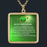 Colar Banhado A Ouro Uma Velho Bênção Irlandesa<br><div class="desc">Elegante, única joia celta de ouro com uma pedra esmeralda e uma pedra de xamrock com uma antiga dentro de oração irlandesa para o Santo do Dia do Paddy (, Rua. Patty ). Gemstones tridimensionais vibrantes e modelagem design, 3D muito precisa e renderização por parte da Búlgara Lumini (c).Parte da...</div>