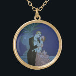 Colar Banhado A Ouro Vintage Art Deco Newlyweds, Oui de George Barbier<br><div class="desc">Ilustração vintage, amor e arte romântica, imagem deco com um homem e uma mulher vestidos em baile formal, dançando à luz da lua; ela está em um elegante vestido de noiva que se assemelha a uma flor com pétalas e ele está em seu melhor smoking. O casal está parado em...</div>