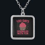 Colar Banhado A Prata 100 Dias Empurrados Com Cupcake De Diversão<br><div class="desc">100 Dias Empurrados Com Cupcake De Diversão 100º Dia De Camisa De Garota Escolar</div>