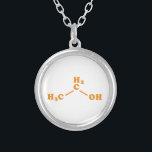 Colar Banhado A Prata Álcool Etanol Fórmula Química Molecular<br><div class="desc">Álcool Etanol Molécula ~ Composto Orgânico De Fórmula Estrutural Química Por Esqueleto. A Globe Trotters é especializada em imagens idiossincráticas de todo o mundo. Aqui você encontrará Cartões de Saudação,  Cartões Postais,  Posters,  Mouséads e muito mais.</div>