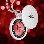 Colar Banhado A Prata Aniversário de Casamento do Elegante Ruby, 40º 80<br><div class="desc">Celebrar o 40º aniversário de casamento ou 80 com este medalhão comemorativo! As letras esbeltas a preto e branco com um confete hexagonal sobre fundo vermelho rubi acrescentam um toque memorável para esta ocasião especial e marco extraordinário. Personalize com as iniciais do casal, uma mensagem especial e datas de seu...</div>