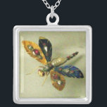 COLAR BANHADO A PRATA ANTIQUE DRAGONFLY JEWEL<br><div class="desc">Elegante e colorido ouro clássico,  joia de esmalte com rubis,  pérolas,  diamantes em cores azuis amarelas. . Elaboração gráfica digital e fotográfica digital por Búlgaro Lumini. Parte da nova coleção ARCADIA.</div>