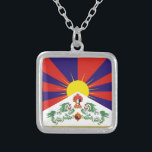 Colar Banhado A Prata Bandeira tibetana<br><div class="desc">Usado como um símbolo do movimento tibetano da independência desde os anos 60.</div>