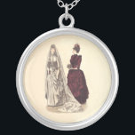 Colar Banhado A Prata Casamento Antiquado<br><div class="desc">Esta bela ilustração do casamento é dos anos 1800,  mostrando uma noiva e sua dama de honra se preparando para o casamento.</div>