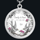 Colar Banhado A Prata Casamento Vintage Fuchsia Birds Aniversário Neckla<br><div class="desc">Colares de Manutenção Escolha Prateado ou Prata Esterlente</div>