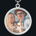 Colar Banhado A Prata Cute I Love Heart Photo Casais Personalizado Name<br><div class="desc">Cute I Love Heart Photo Casais Personalised Name Necklace apresenta sua foto favorita com o texto "I (love Heart) add name" em um roteiro branco moderno. Personalize editando o texto na caixa de texto fornecida e adicionando sua própria imagem. Presentes perfeitos para casais, namorada, esposa, querida e muito mais para...</div>