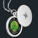 Colar Banhado A Prata Elegante 66º aniversário de casamento de Titanite<br><div class="desc">Comemore o 66º aniversário de casamento com este armário elegante! Serif preta elegante e sans serif lettering com confete hexagonal antigo sobre um fundo verde índia adicionam um toque memorável para esta ocasião especial e marco extraordinário. Personalize com os nomes de casais felizes e as datas de seu aniversário de...</div>