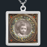 Colar Banhado A Prata FLORENTINE RENAISSANCE FRUTAS, FOTO MODELO Ruby<br><div class="desc">Elegante,  clássico,  vibrante Renaissance fine art,  obra-prima de Bottega della Robbia ( Florence - Itália ) em castanho brilhante,  amarelo,  verde,  azul,  cores.</div>