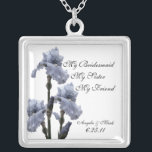 Colar Banhado A Prata Iris da ponte azul<br><div class="desc">"A minha dama de honra, a minha irmã, a minha amiga", o colar Blue Iris é um presente personalizável para toda a festa noiva.</div>
