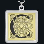 Colar Banhado A Prata Letra C Vintage Celtic Knot Monograma<br><div class="desc">Letra Celtic Knot C Para adicionar ou alterar a cor de fundo, clique em "Editar este design", clique em "fundo" e escolha uma cor. Se este produto tiver dois lados, clique em "camadas", escolha de volta e escolha a cor para o segundo lado. Em seguida, clique em "concluído" e adquira...</div>