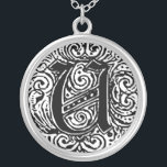 Colar Banhado A Prata Monarquia "U"<br><div class="desc">Rico - Letra Monograma, chamada Monarquia. Um texto vitoriano do estilo de vintage. Personalize isso com seu trabalho de arte ou texto. Transfira este design para qualquer produto.</div>