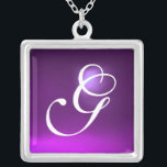Colar Banhado A Prata Monograma de Ametist Roxo<br><div class="desc">Design único e elegante com gemstone. Modelagem e renderização de enfermeiras muito precisas no 3D Studio Max por parte de Búlgaro Lumini .Part da série Hyper Talismans.</div>