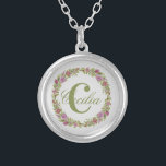Colar Banhado A Prata Monograma Floral Verde Rosa Púrpura Dando-Lhe pres<br><div class="desc">Personalize este Colar de Prata Redonda com seu sobrenome ou nome e seu nome inicial. Você pode alterar a fonte ou a cor do texto.</div>