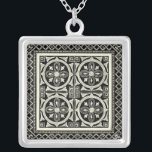 Colar Banhado A Prata Motif de Mandala Preto e Branco pelo Vision Studio<br><div class="desc">Um motivo de mandala preto e branco trazido para você pelo Vision Studio. Mandala é uma palavra sânscrita para o círculo e representa o Universo no Hinduísmo e no Budismo. Mandalas devem ter um efeito calmante sobre as pessoas, então se você quer um pouco de calma no seu comprar de...</div>