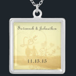 Colar Banhado A Prata Necklace de aniversário de Heart Beach<br><div class="desc">Colares de Manutenção Escolha Término Dourado Prateado Prateado ou Personalizado Personalizado Único Silver Silver Silver!Colares de Festas de casamento de Presença de Natal - para alterar a cor de fundo - clique em personalizar - clique em editar - escolha a última ferramenta no menu suspenso e escolha entre uma das...</div>