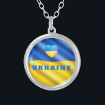 Colar Banhado A Prata Necklace de bandeira ucraniana apoia a liberdade n<br><div class="desc">Apoiar Os Colares Da Ucrânia - Eu Defendo A Ucrânia - Paz - Bandeira Ucraniana - Apoio À Liberdade - Forte Juntos - Vitória Da Liberdade! Você pode transferir para mais de 1.000 produtos Zazzle! Estamos Com A Ucrânia!</div>