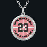 Colar Banhado A Prata Nome do grupo de números de jersey do jogador de b<br><div class="desc">Nome do time do jogador de basquete em Silver Plated Necklace. Presente desportivo personalizado para jogador de basquete,  fã e treinador. Cor de fundo rosa coral ou personalizada. Presentes esportivos para menina,  irmã,  filha,  neta,  mãe,  amiga,  companheira de equipe,  etc.</div>