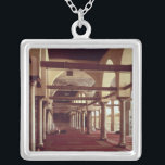 Colar Banhado A Prata O Qibla Liwan da mesquita do al-Azhar<br><div class="desc">O Qibla Liwan da escola islâmica da mesquita do al-Azhar,  ANÚNCIO 970 situado no Cairo,  Egipto. O o Qibla Liwan da mesquita do al-Azhar,  ANÚNCIO 970 foi criado em torno do ANÚNCIO 970.</div>