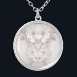 Colar Banhado A Prata Pescoço Floral Cor-de-Rosa-Escamudo<br><div class="desc">Belo Pescoço Floral Rosa-Rosa-De-Ivory</div>