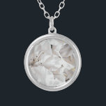 Colar Banhado A Prata *~* Rústico Grunge Azalea Flores Branco AP40<br><div class="desc">(procure no AP 40 itens semelhantes ) - Silver Plate INTENTION NECKLACE Jewelry With Intenção (r) FLORAL AZALEA FLOWERS NEUTRAL WHITE ROMANTIC * Flor Branca Floral Energeticamente Aprimorada, Natureza, Arte Digital Artística Popular Moderna Elegante Criativa Unique Digital Wcolor Art Flórica Russo Molar Branco Flores de Azalea subjugadas que são principalmente...</div>