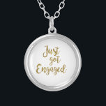 Colar Banhado A Prata Script branco e Dourado acabou de entrar em contat<br><div class="desc">.</div>