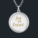 Colar Banhado A Prata Script branco e Dourado acabou de entrar em contat<br><div class="desc">.</div>